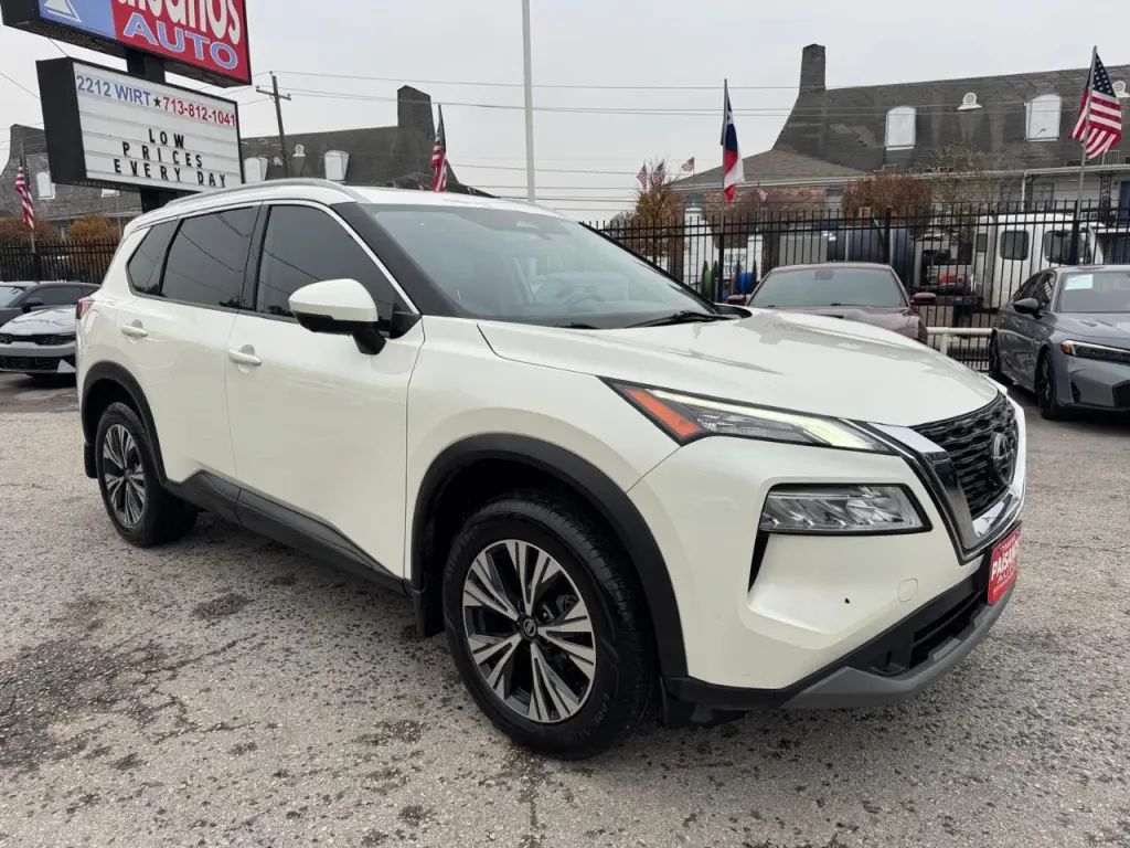2021 Nissan Rogue SV