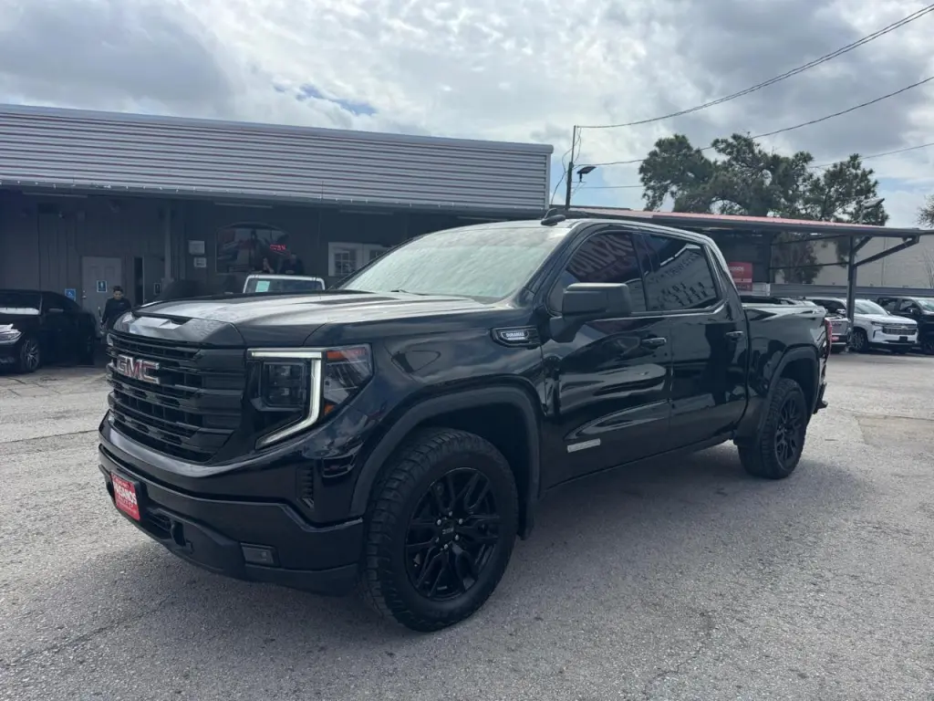 2023 GMC Sierra 1500 Elevation Crew Cab 4WD