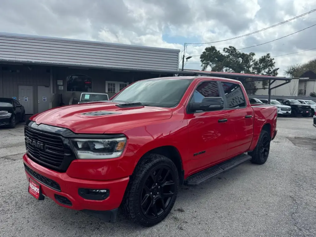 2023 RAM 1500 Laramie Crew Cab SWB 4WD
