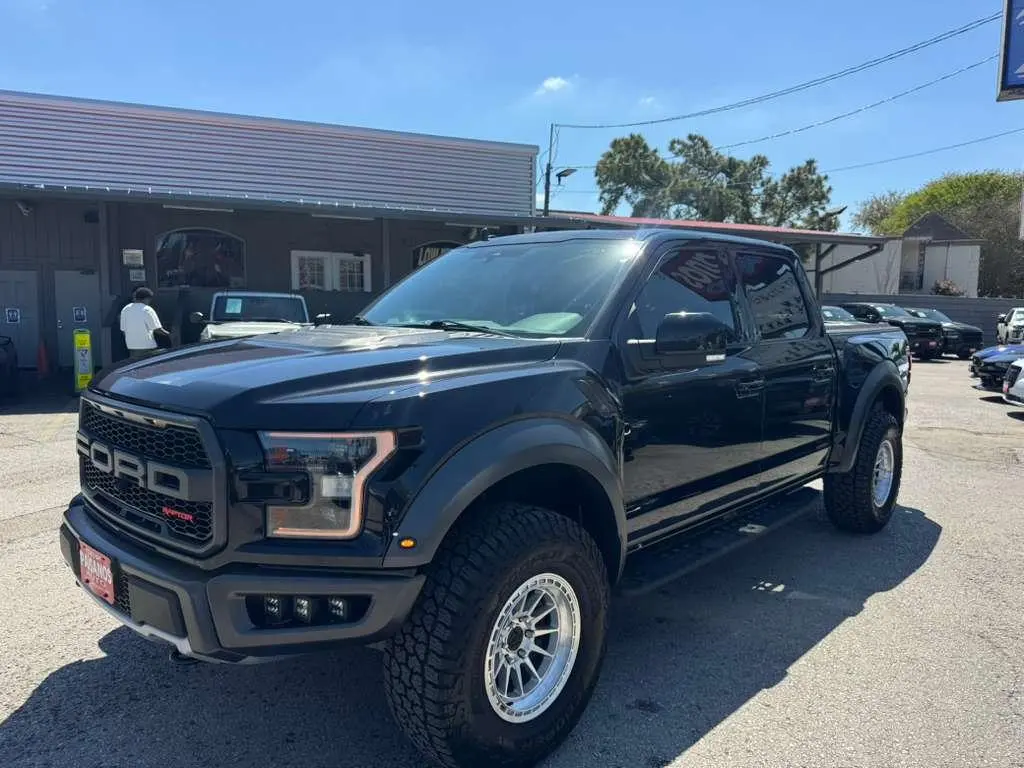 2019 Ford F-150 Raptor SuperCrew 4WD