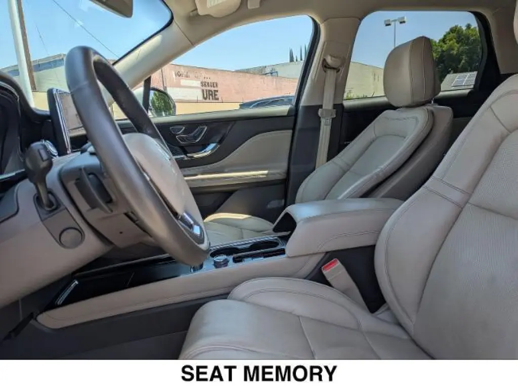 Lincoln Corsair 2022 Reserve 4dr SUV