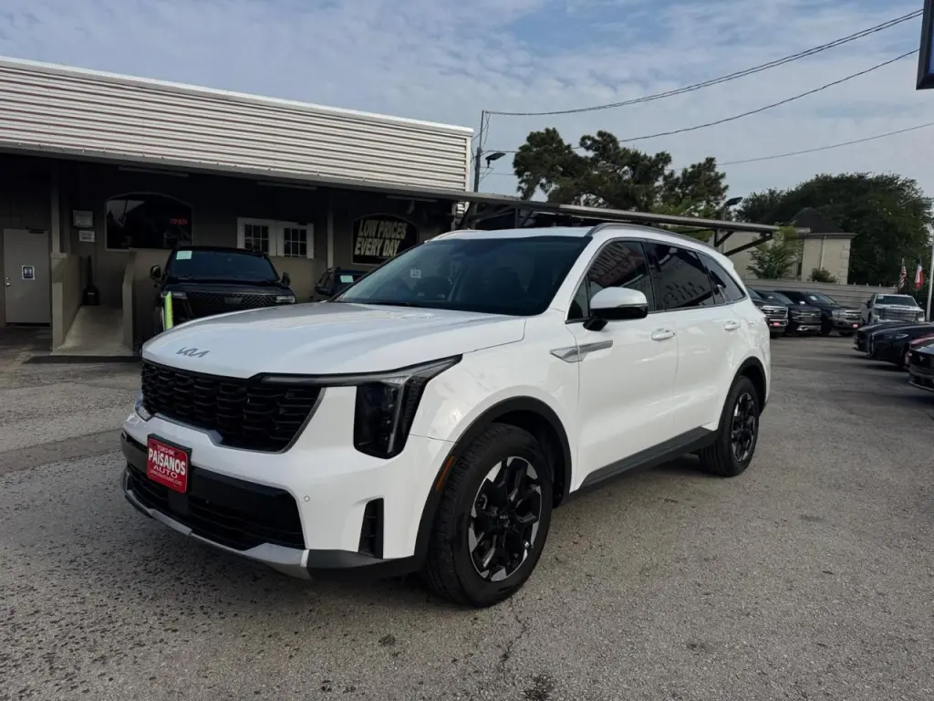2024 Kia Sorento S 2WD