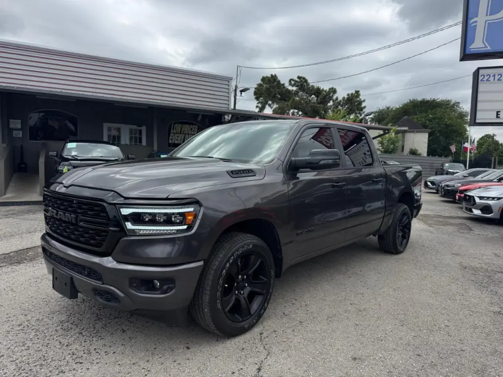 2023 RAM 1500 Big Horn Crew Cab SWB 4WD