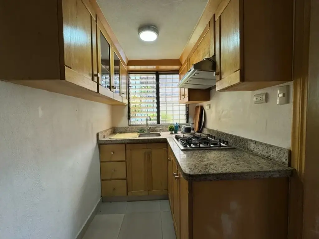 VENDO CASA MAS APARTAMENTO