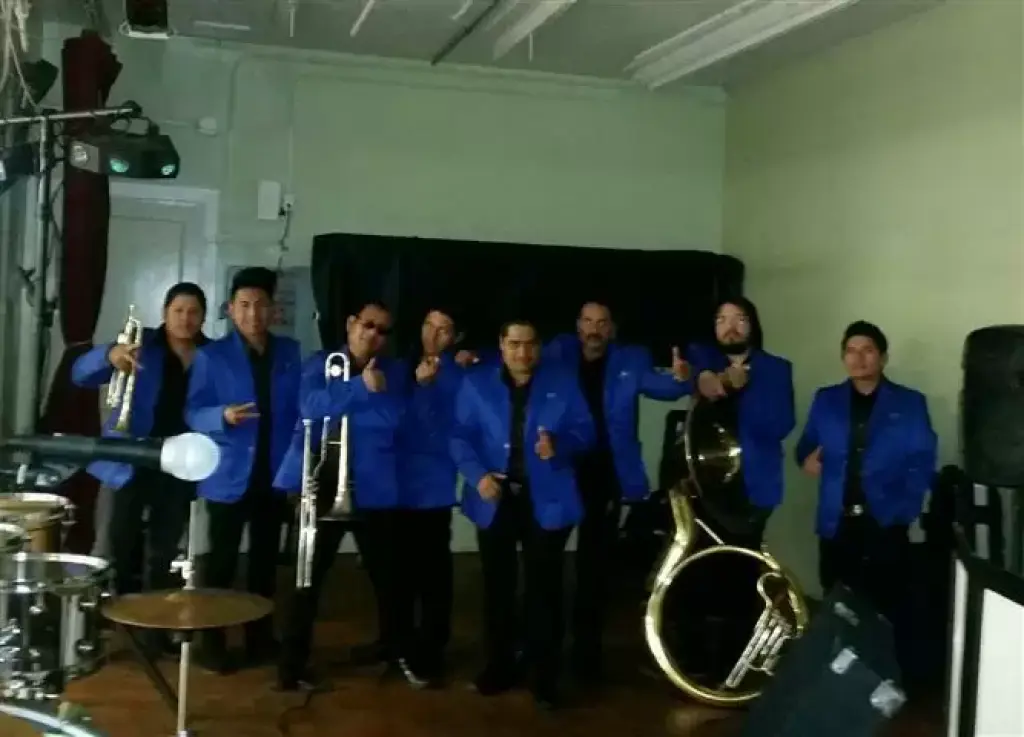 BANDA SINALOENSE / RCR VICTOR
