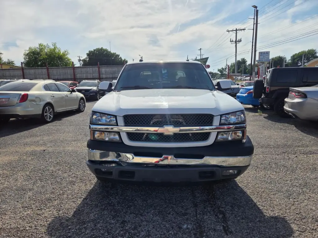 2005 Chevrolet Avalanche 1500 LS
