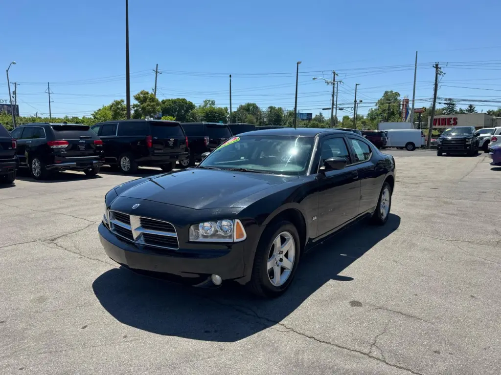 2010 Dodge Charger 4dr Sdn SXT RWD