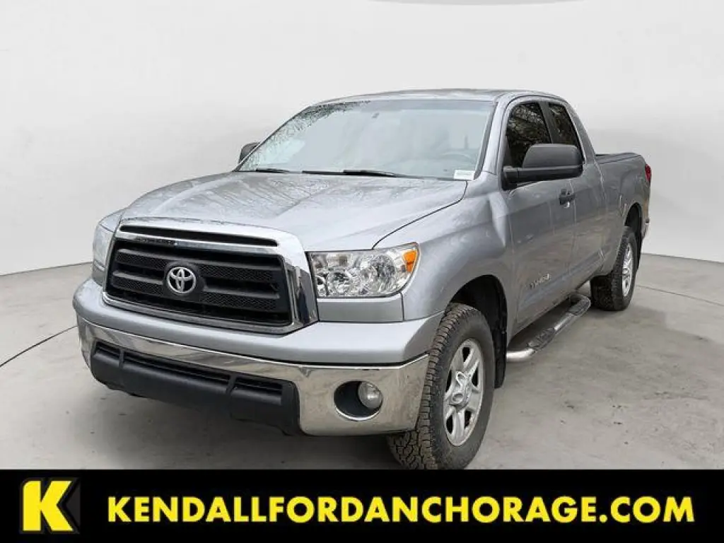 Toyota Tundra 2012 4x4 Grade 4dr Double Cab Pickup SB (4.6L V8)