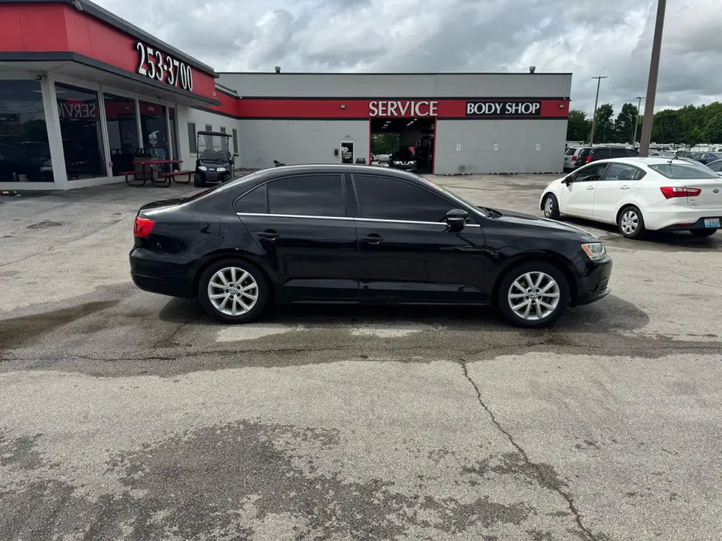 2014 Volkswagen Jetta Sedan 4dr Auto SE PZEV