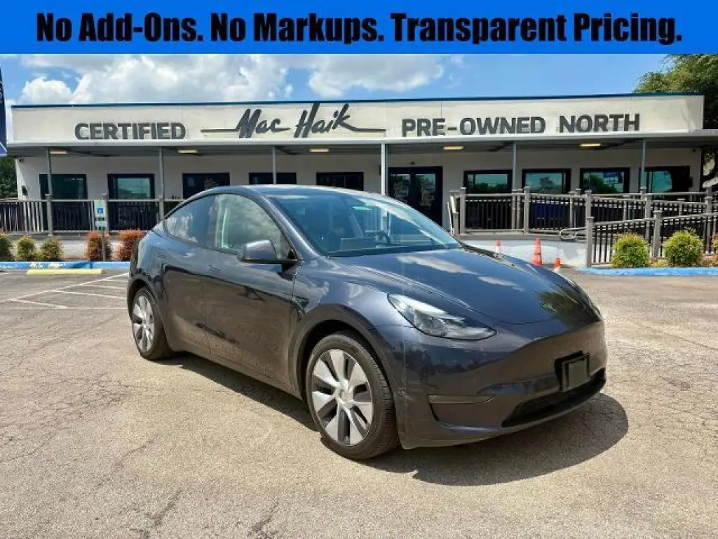 Tesla Model Y 2024 AWD Long Range 4dr Crossover