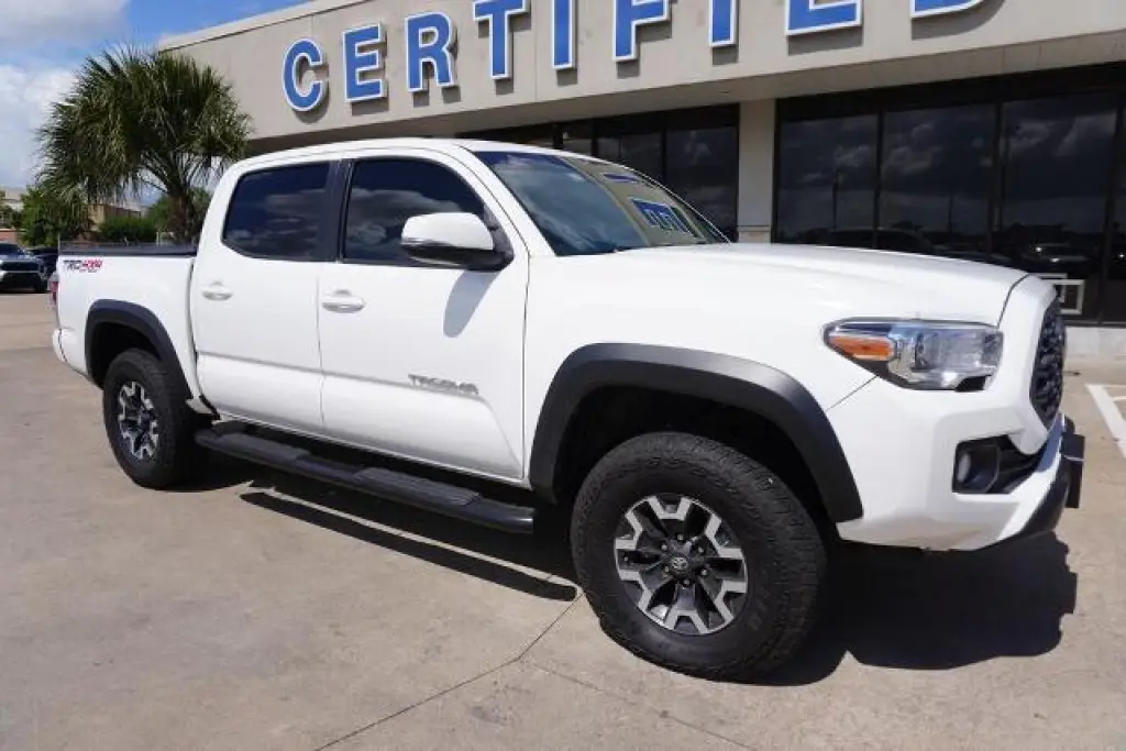 Toyota Tacoma 2023 4x4 TRD Sport 4dr Double Cab 5.0 ft SB 6M