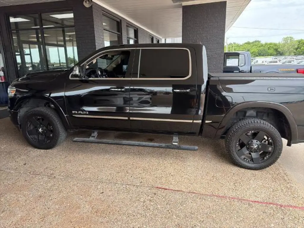 Ram 1500 2019 4x2 Limited 4dr Crew Cab 5.6 ft. SB Pickup