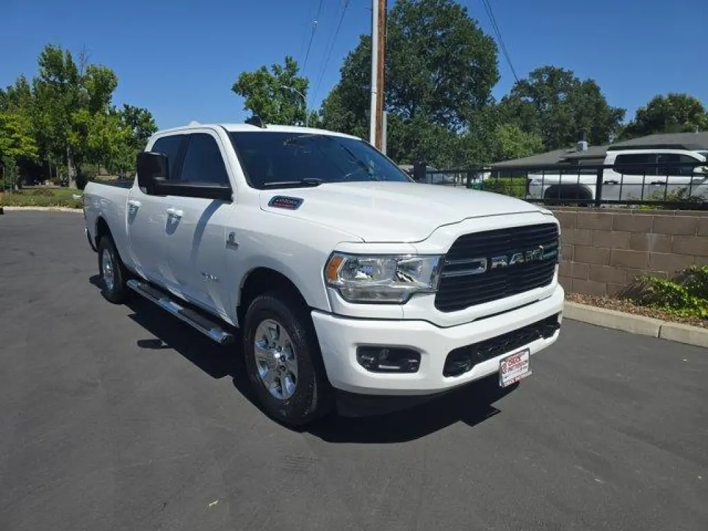 Ram 2500 2019 4x2 Big Horn 4dr Crew Cab 6.3 ft. SB Pickup
