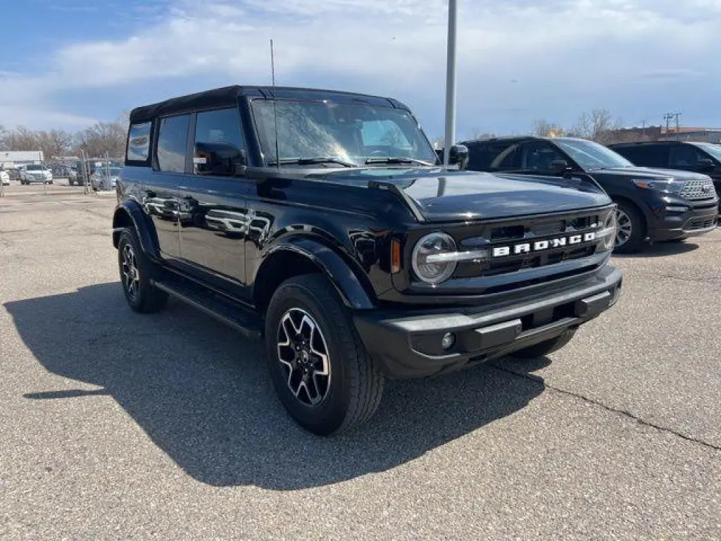 Ford Bronco 2024 4x4 Outer Banks 4dr SUV