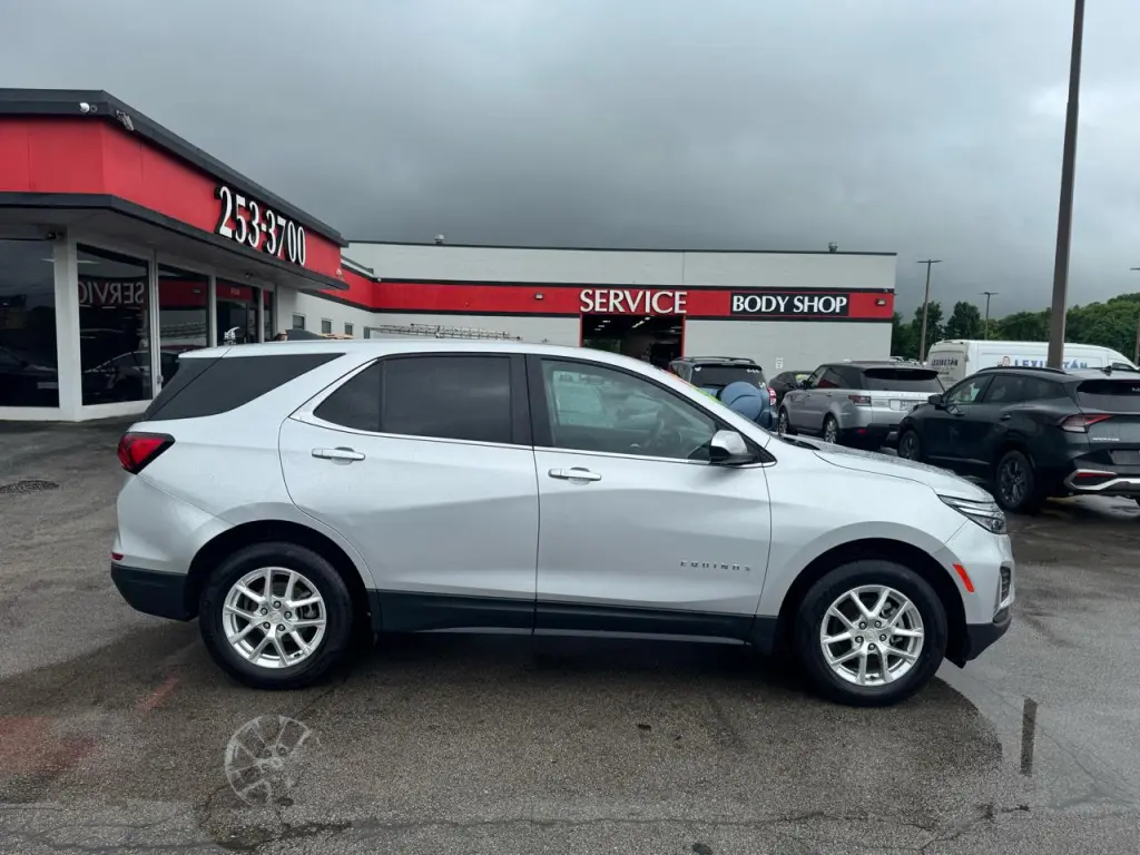 2022 Chevrolet Equinox AWD 4dr LT w/1LT