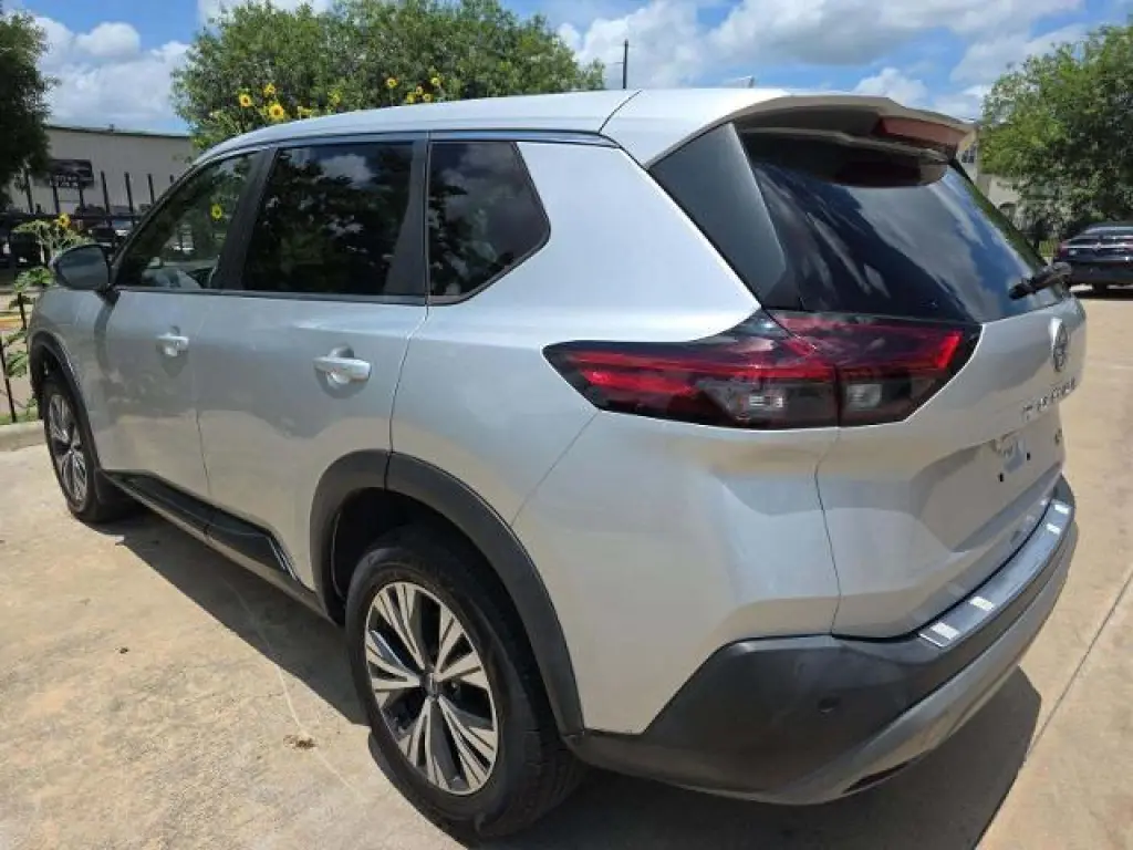 Nissan Rogue 2022 SV 4dr Crossover