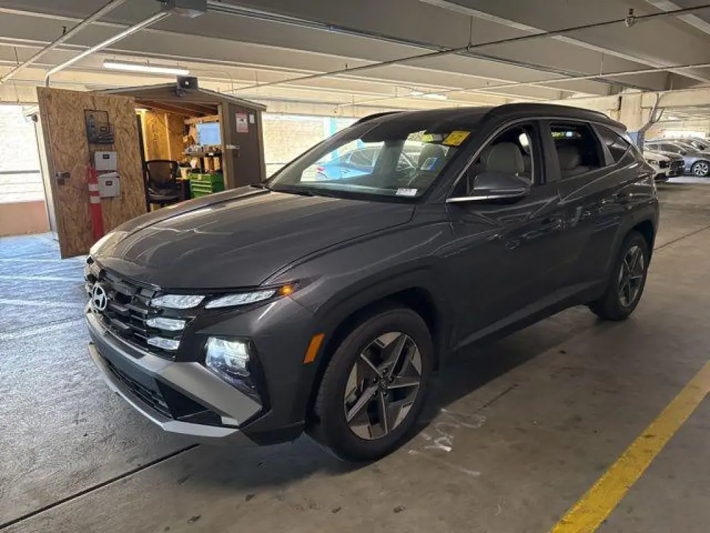 Hyundai TUCSON 2026 SEL Premium 4dr SUV