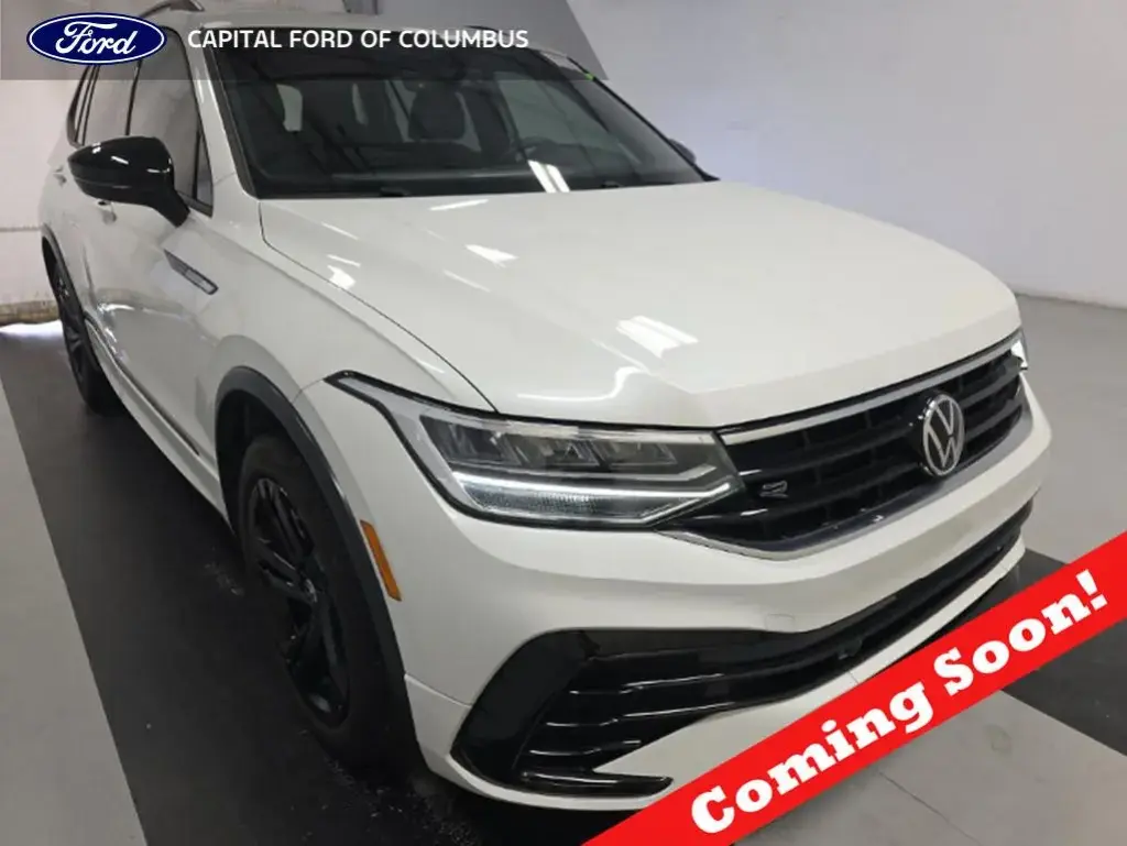 Volkswagen Tiguan 2023 SE R-Line Black 4dr SUV
