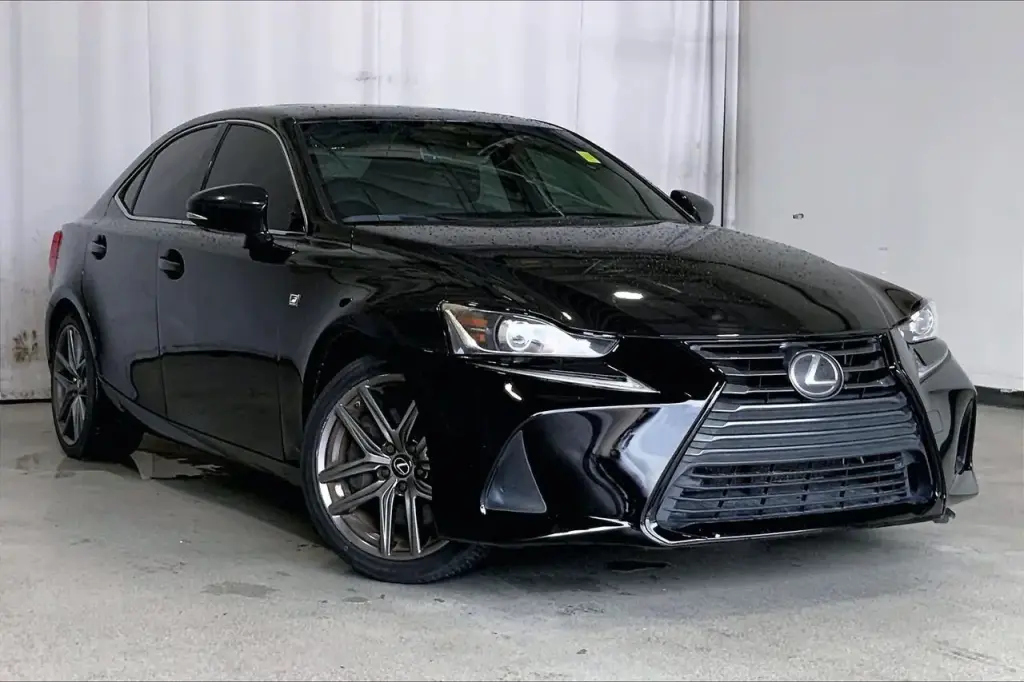 Lexus IS 300 2020 4dr Sedan