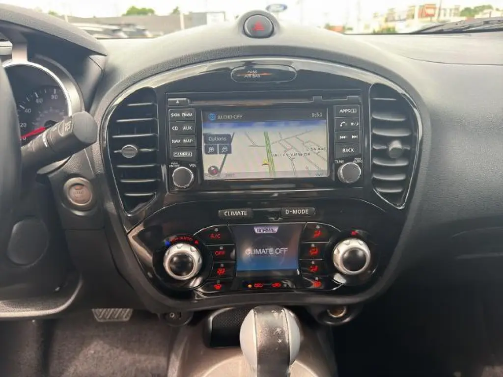 Nissan JUKE 2015 AWD S 4dr Crossover