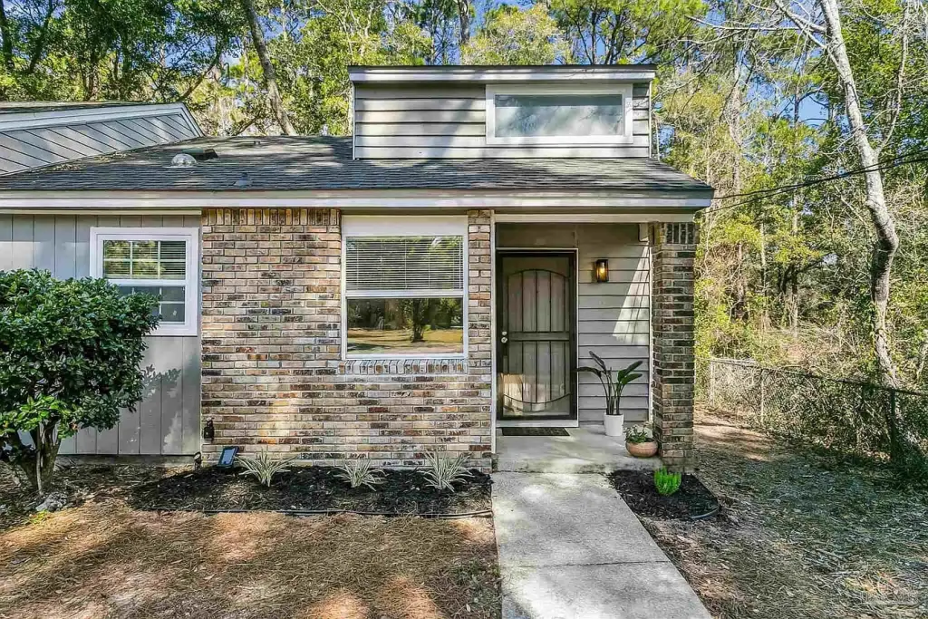 Propiedad en alquiler con 1 dormitorio y 1 baño en Pensacola