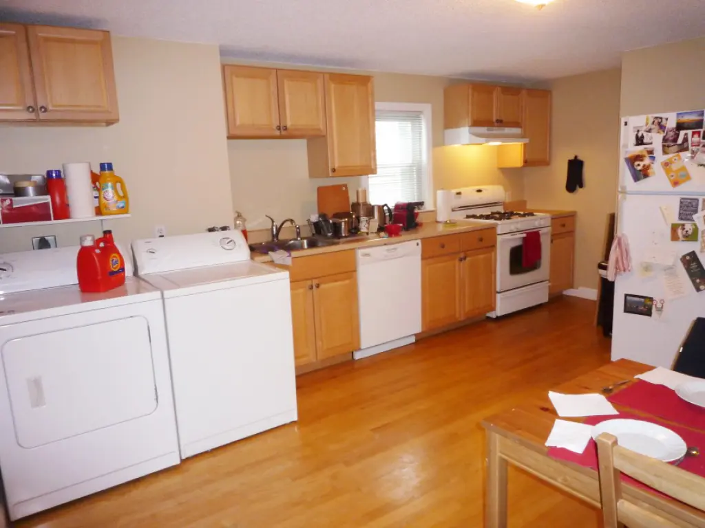 Propiedad en alquiler con 1 dormitorio y 1 baño en Somerville