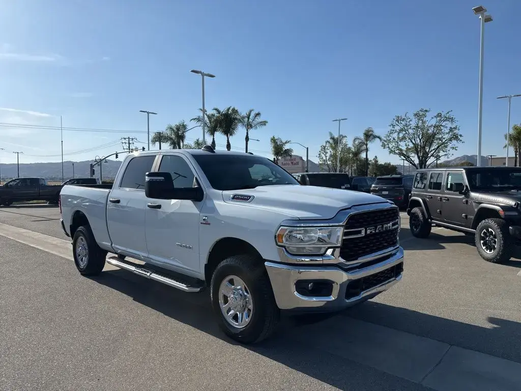 Ram 2500 2023 4x4 Big Horn 4dr Crew Cab 6.3 ft. SB Pickup