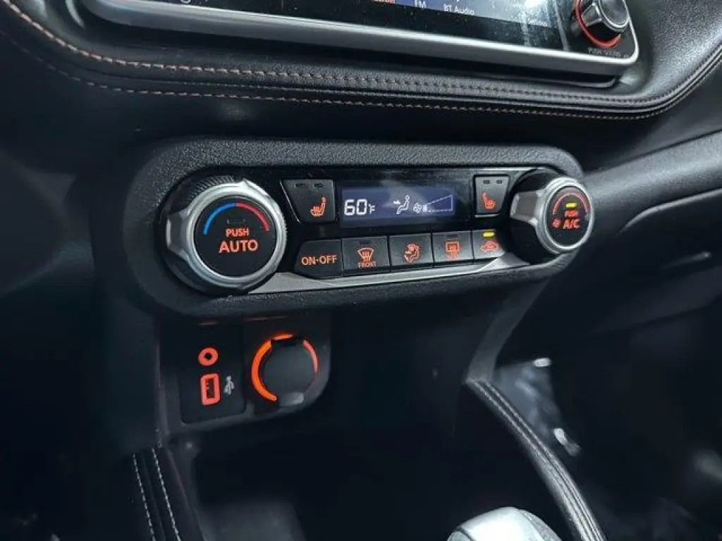 Nissan Kicks 2020 SR 4dr Crossover