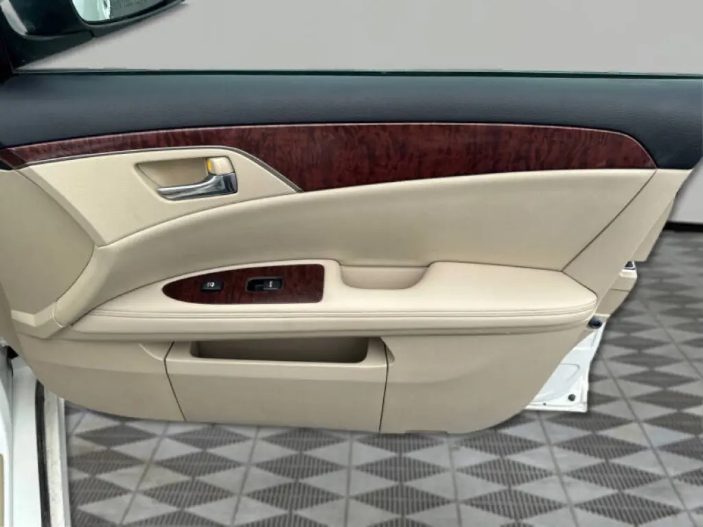 2011 Toyota Avalon