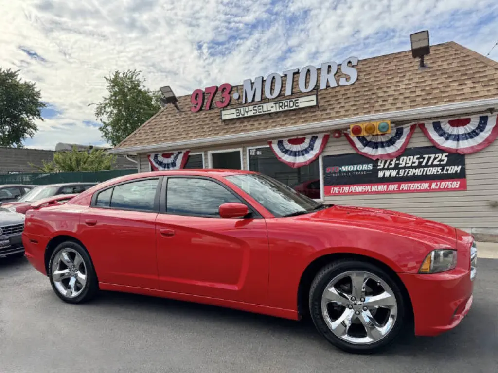 2014 Dodge Charger SXT Plus