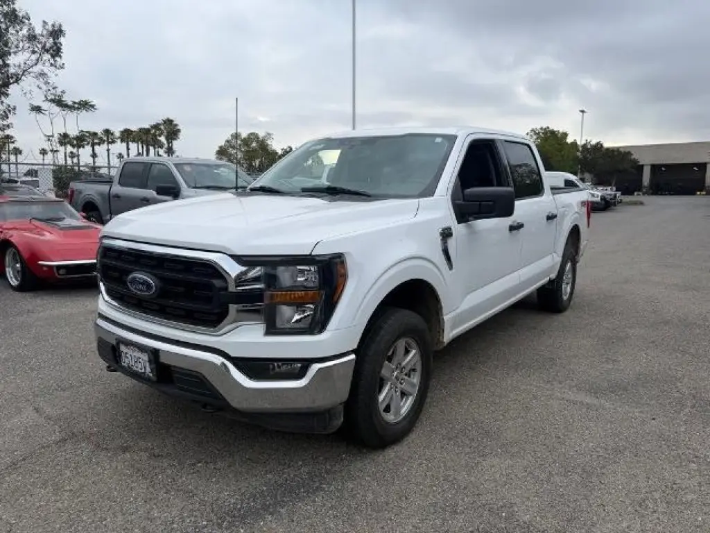 Ford F-150 2023 4x4 XLT 4dr SuperCrew 5.5 ft. SB