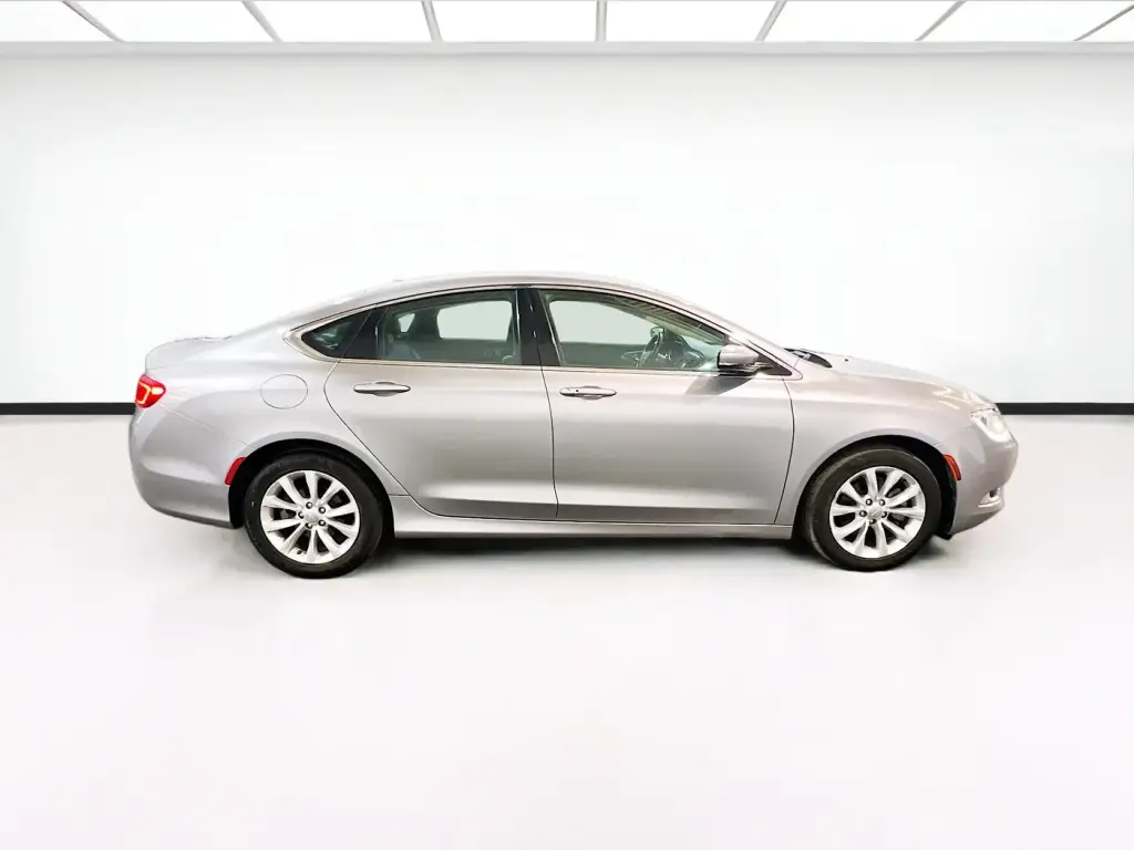 Chrysler 200 2015 C 4dr Sedan