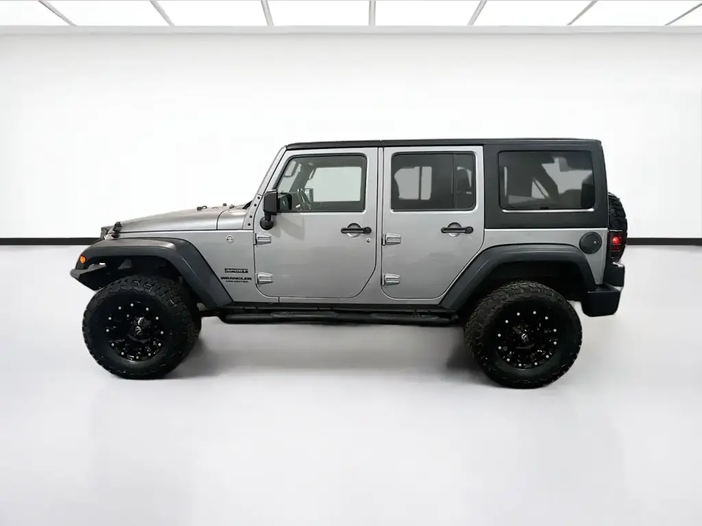 Jeep Wrangler Unlimited 2016 4x4 Sport 4dr SUV