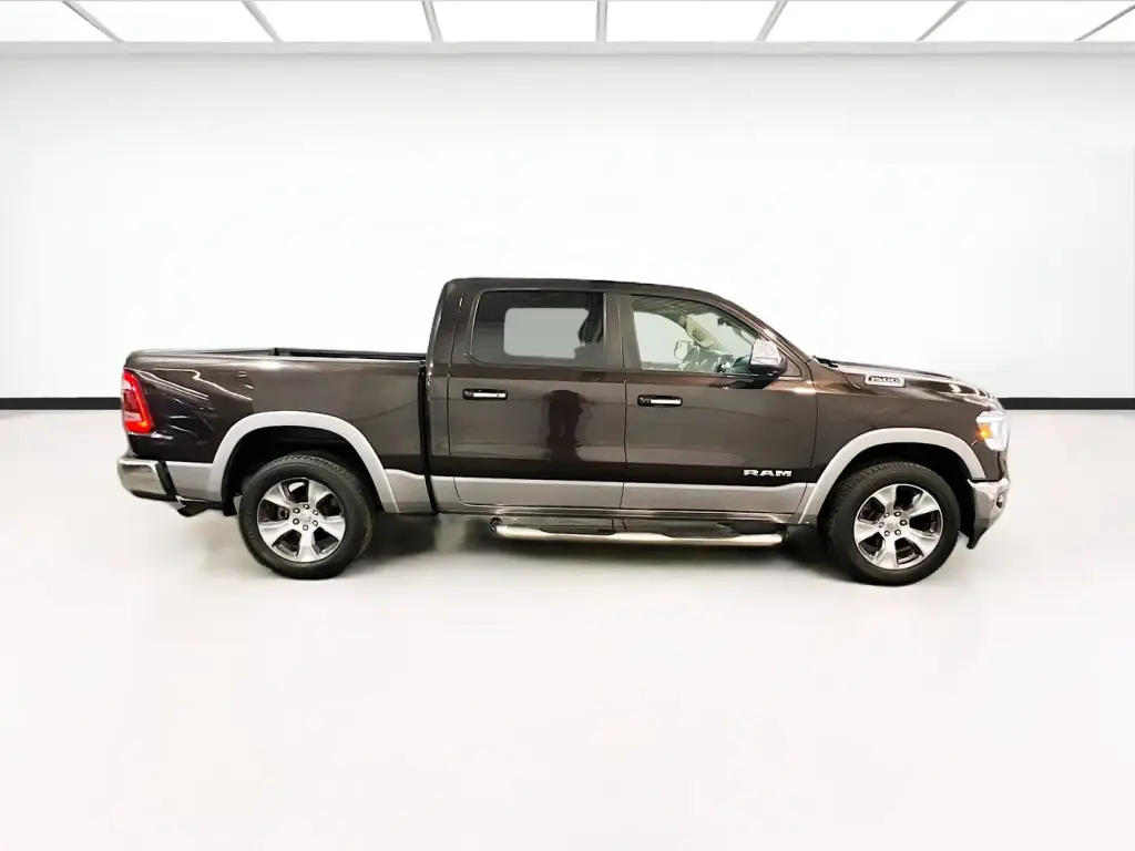 Ram 1500 2019 4x4 Laramie 4dr Crew Cab 5.6 ft. SB Pickup