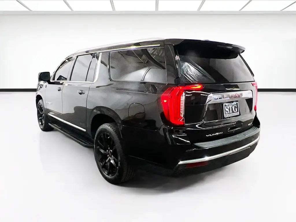 GMC Yukon XL 2023 4x4 SLT 4dr SUV