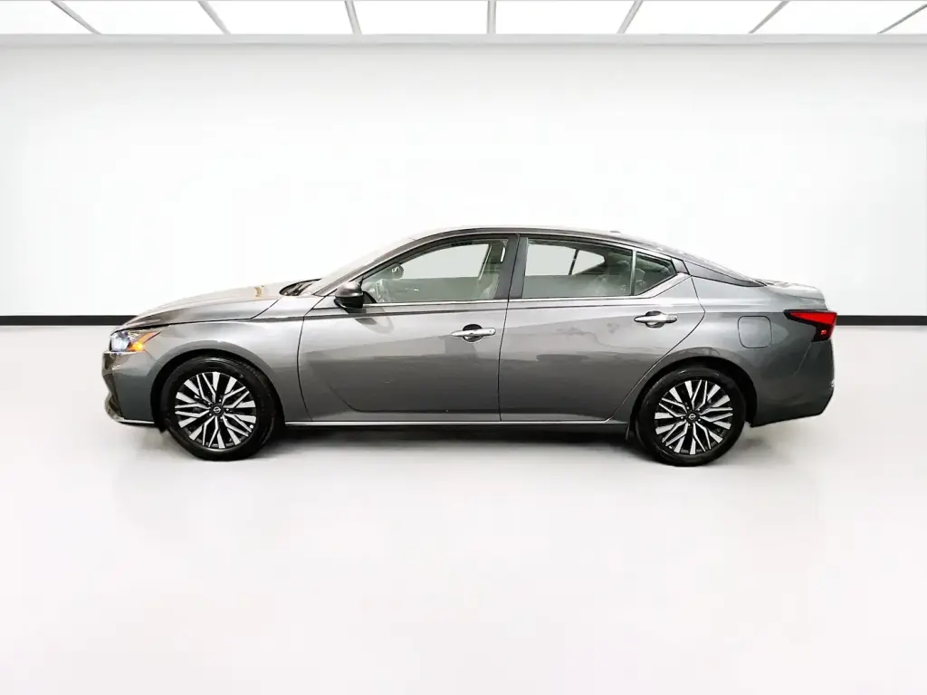 Nissan Altima 2025 2.5 SV 4dr Sedan