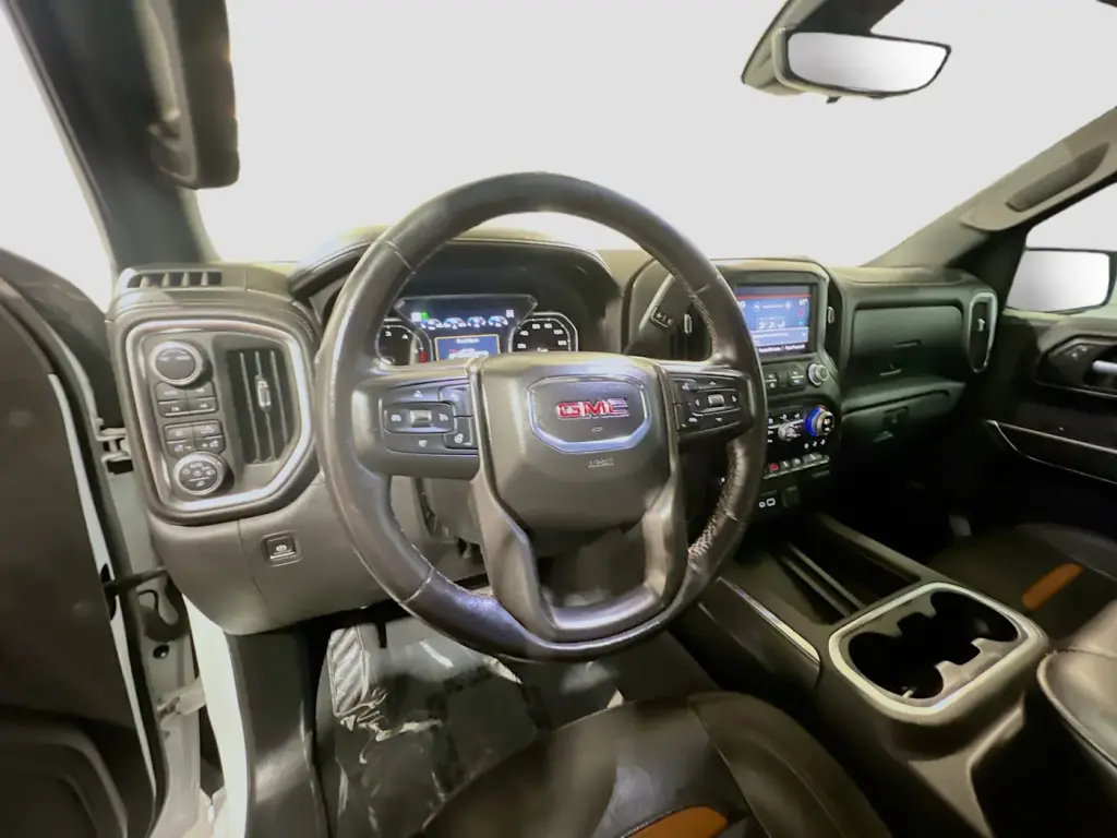 GMC Sierra 1500 2021 4x4 AT4 4dr Crew Cab 5.8 ft. SB