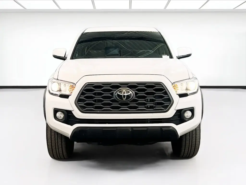 Toyota Tacoma 2022 4x4 TRD Off-Road 4dr Double Cab 5.0 ft SB 6A