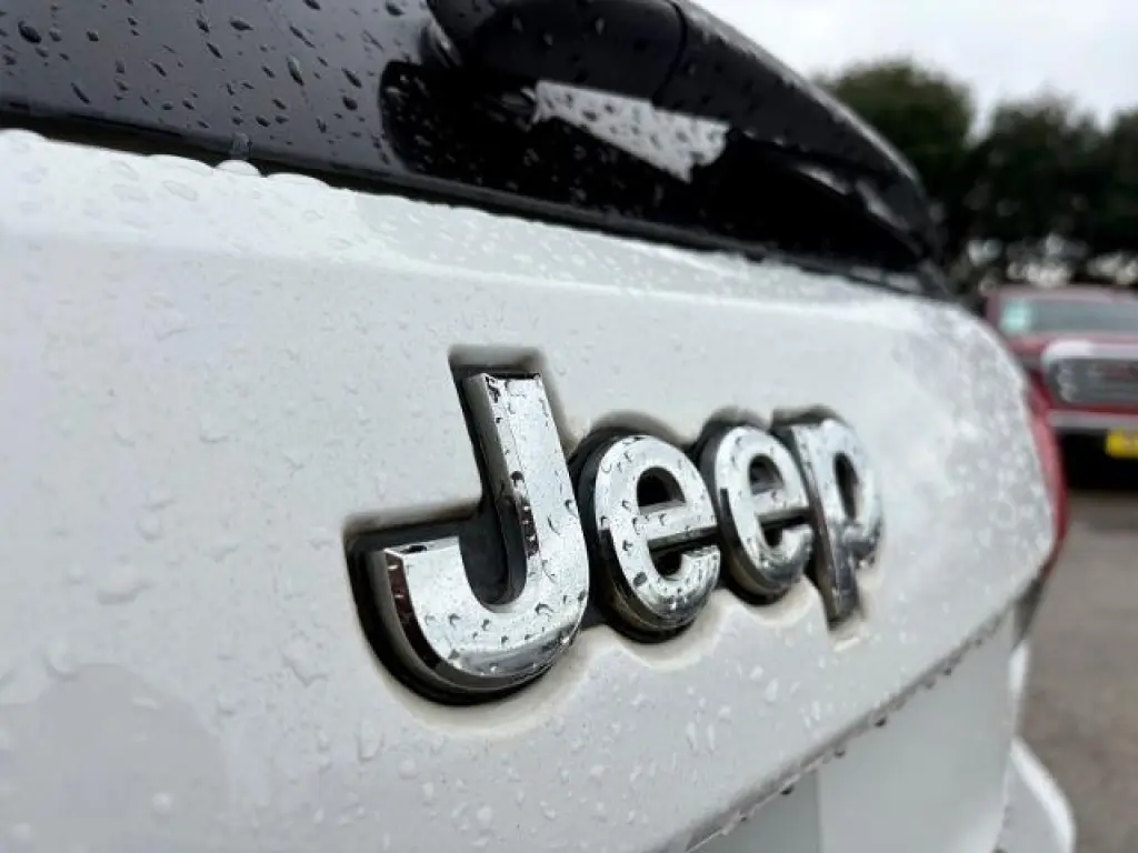 Jeep Grand Cherokee 2015 4x2 Laredo 4dr SUV