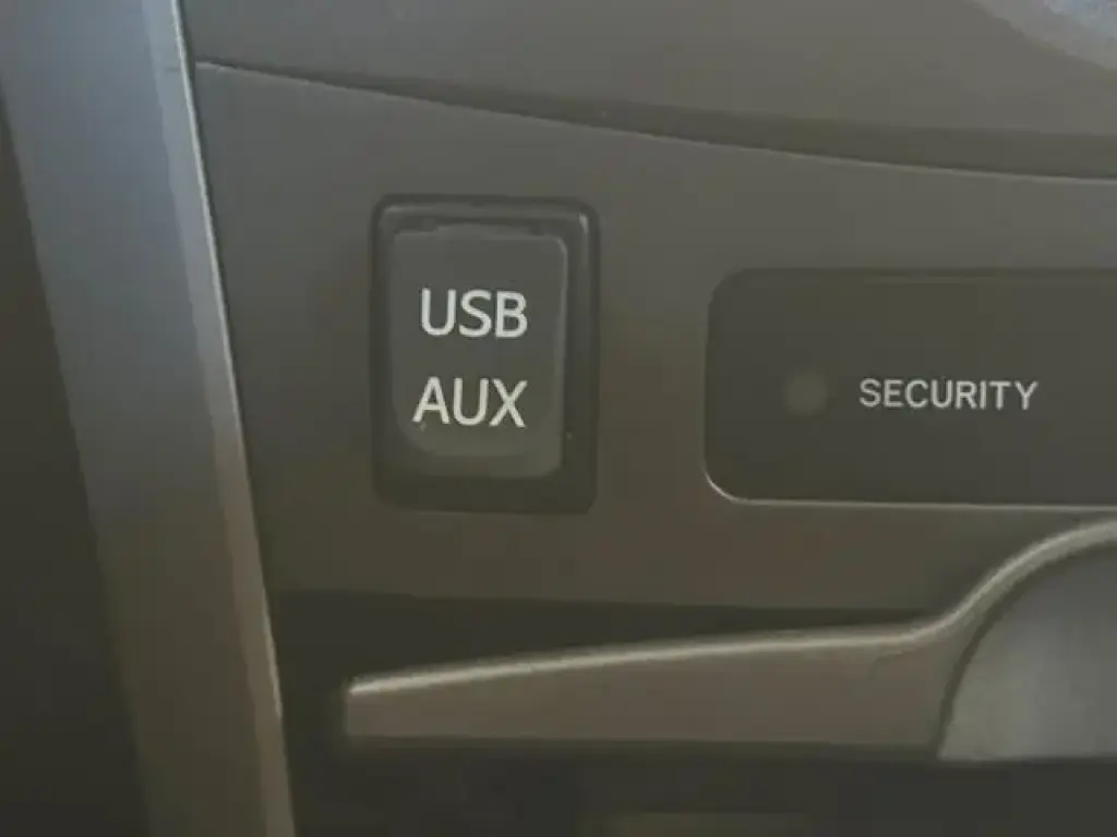 Toyota Corolla 2013 S 4dr Sedan 5M