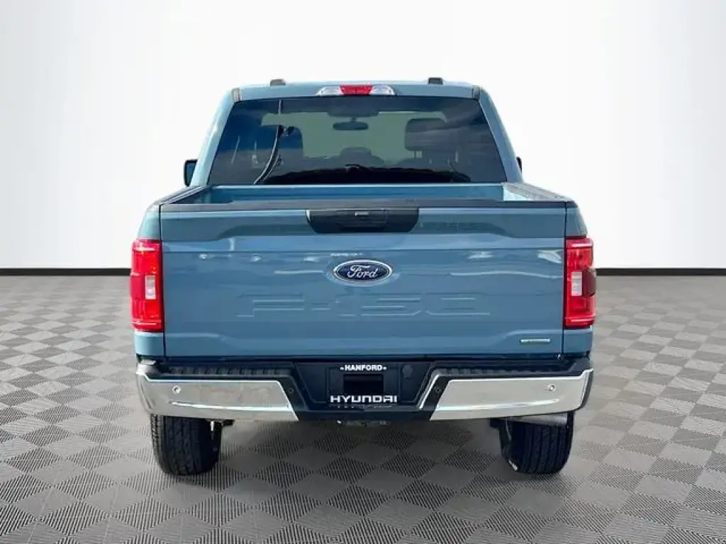 Ford F-150 2023 4x4 XLT 4dr SuperCrew 6.5 ft. SB