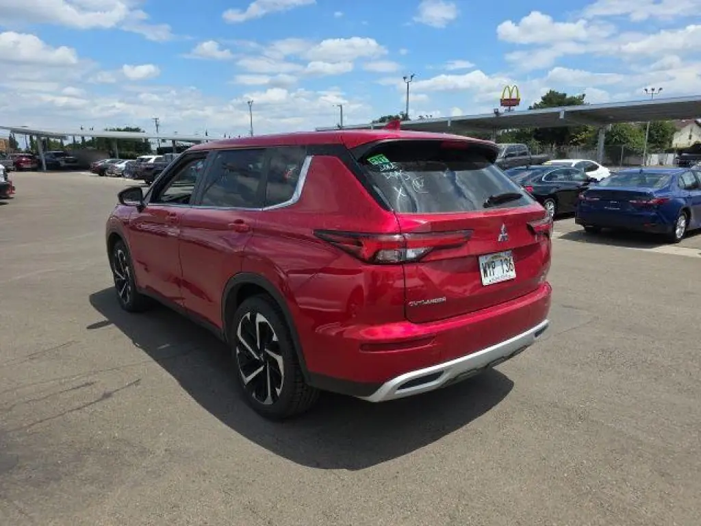 Mitsubishi Outlander 2024 SE 4dr SUV