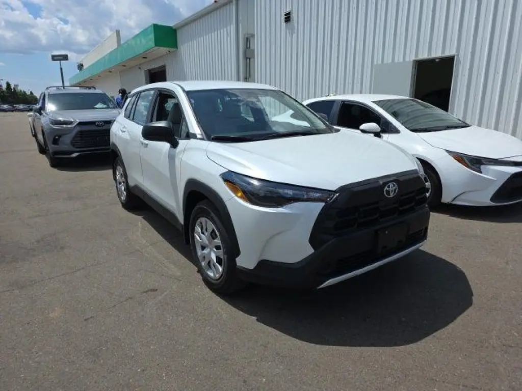 Toyota Corolla Cross 2026 L 4dr Crossover
