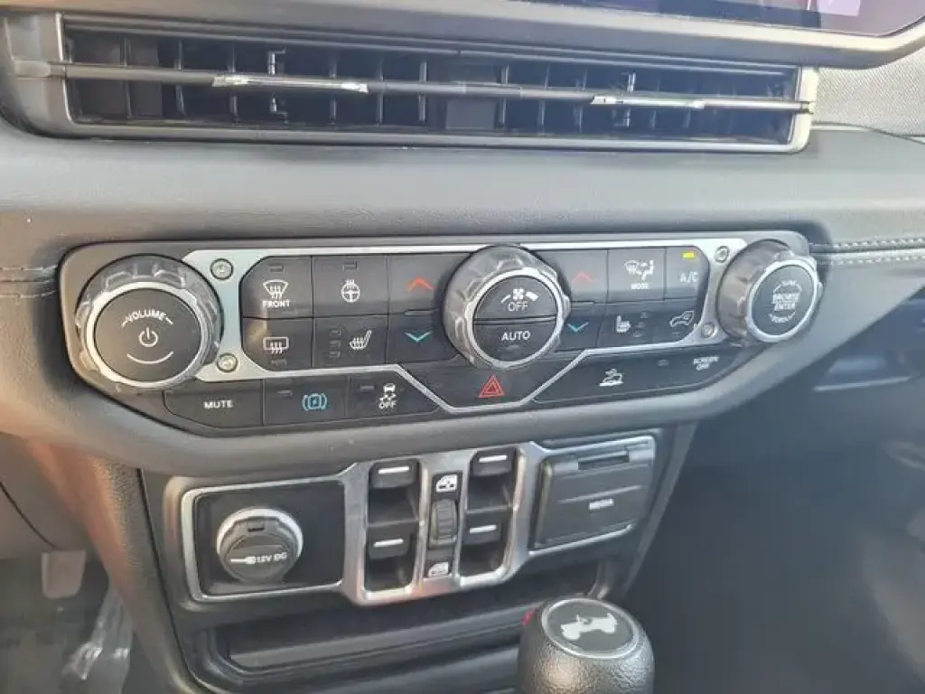 Jeep Wrangler 2024 4x4 Sahara 4xe 4dr SUV