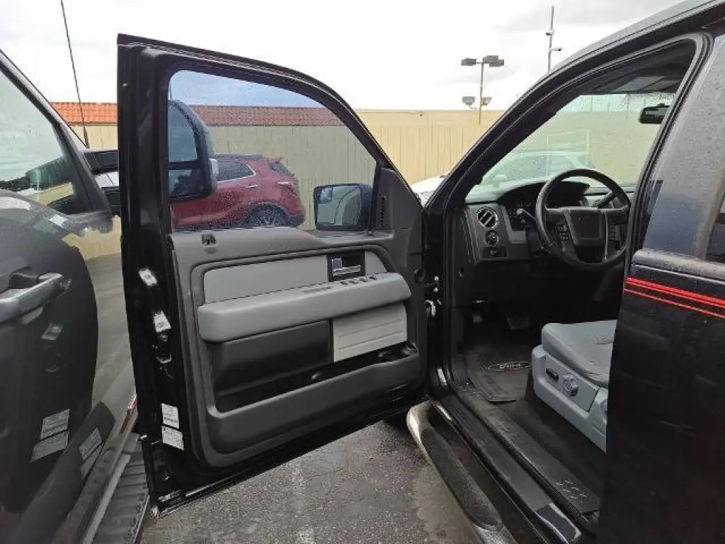 Ford F-150 2013 4x2 XLT 4dr SuperCrew Styleside 5.5 ft. SB