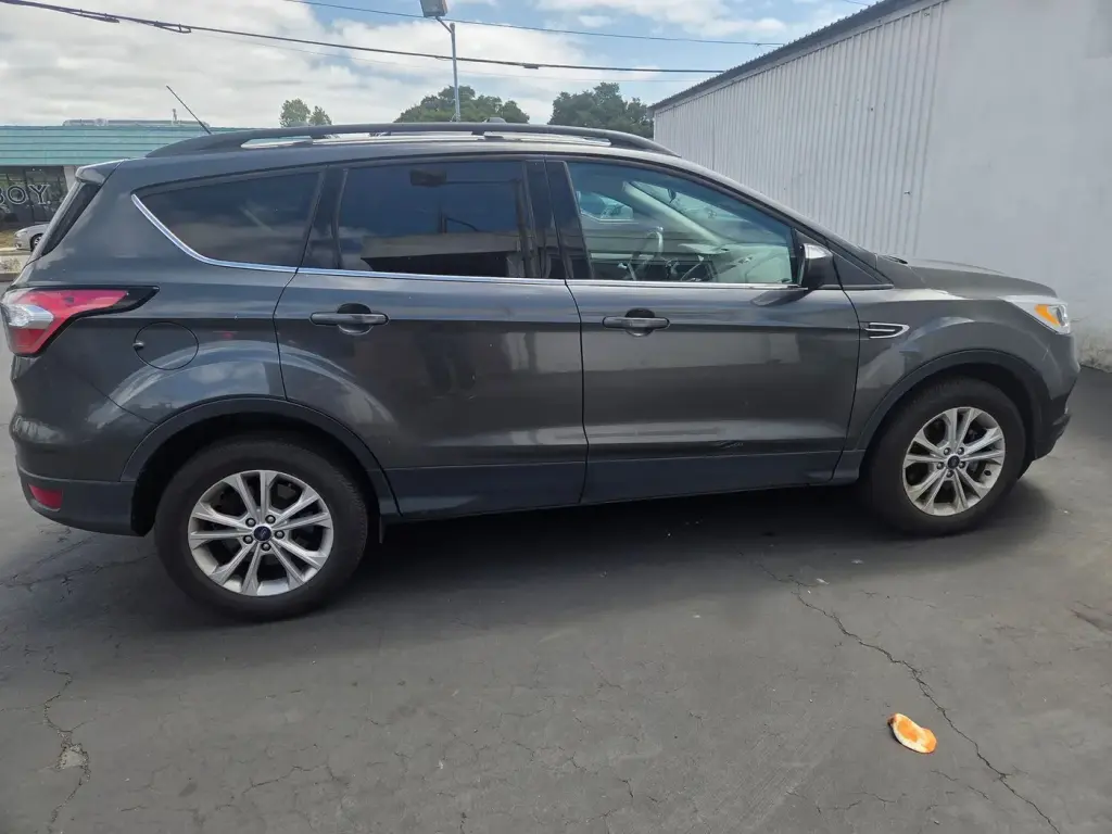Ford Escape 2018 AWD SEL 4dr SUV