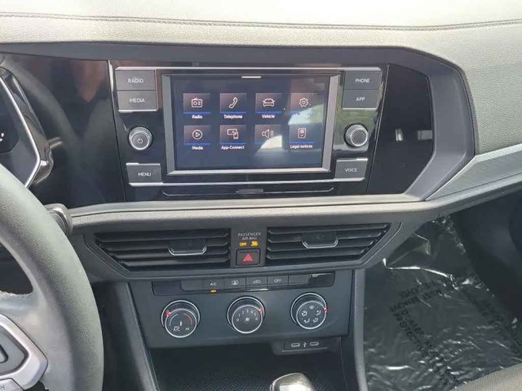Volkswagen Jetta 2024 S 4dr Sedan 8A