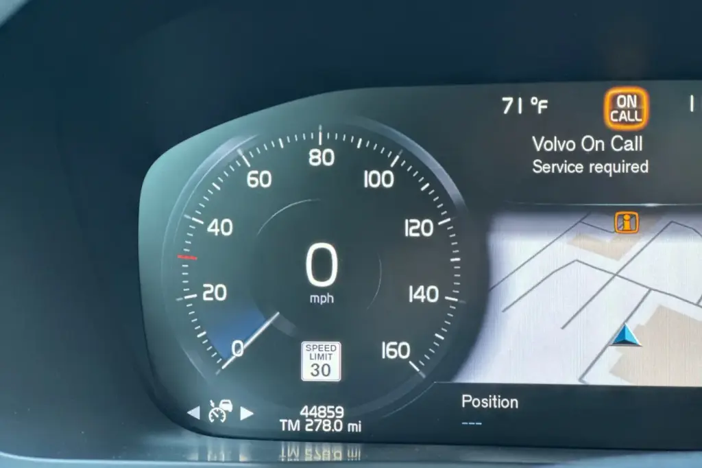 Volvo XC90 2022 AWD T6 Momentum 7-Passenger 4dr SUV