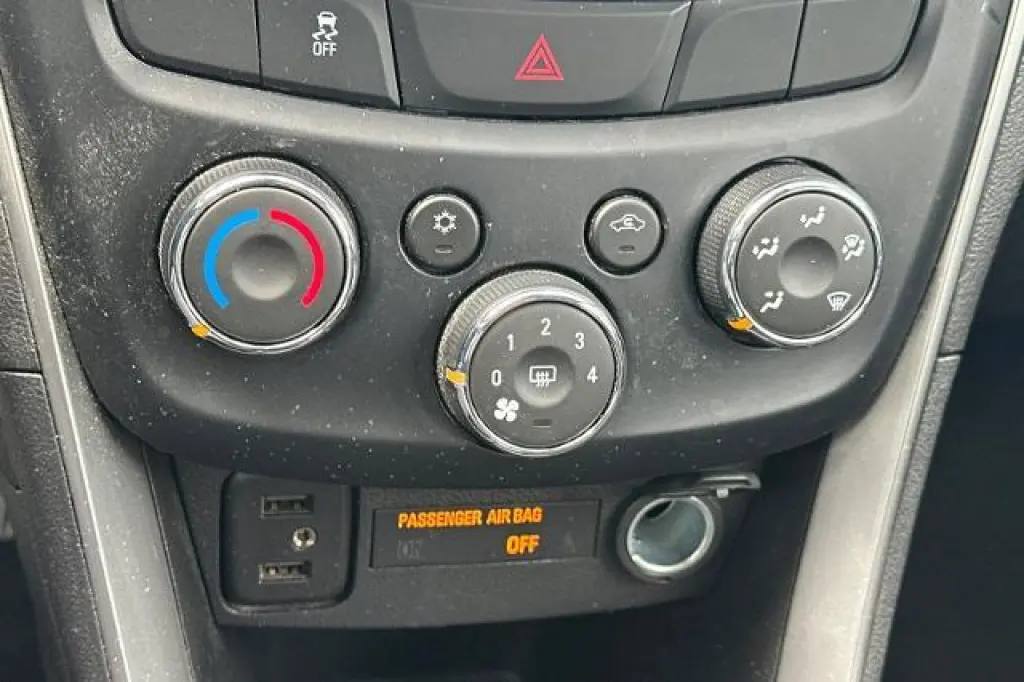 Chevrolet Trax 2020 LS 4dr Crossover