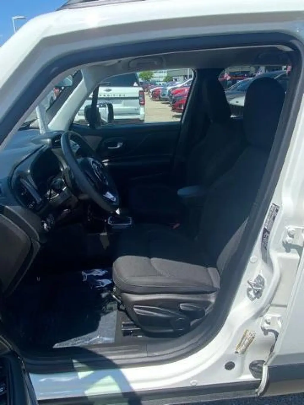 Jeep Renegade 2023 4x4 Altitude 4dr SUV
